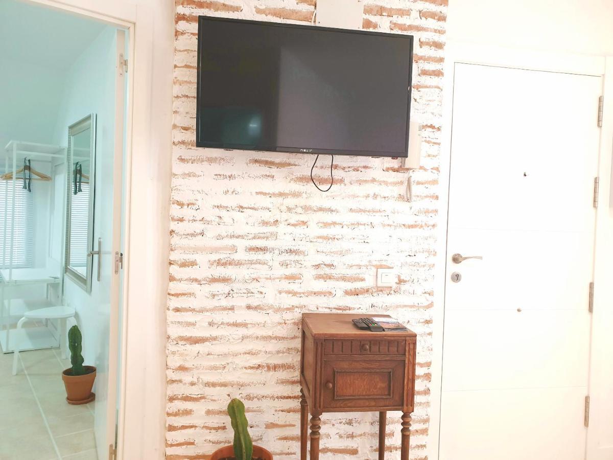 Economical Homes In Center Малага Экстерьер фото