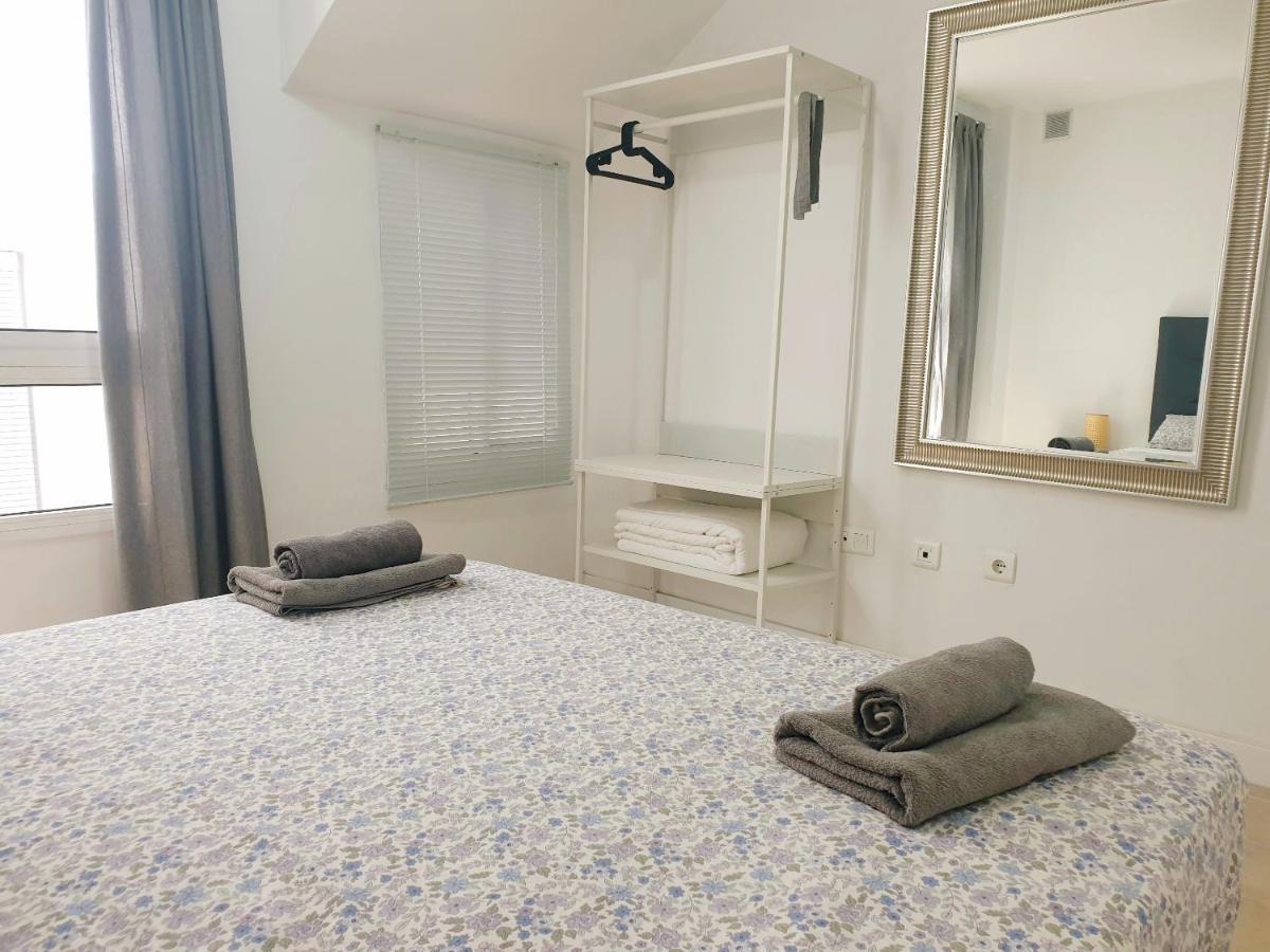 Economical Homes In Center Малага Экстерьер фото